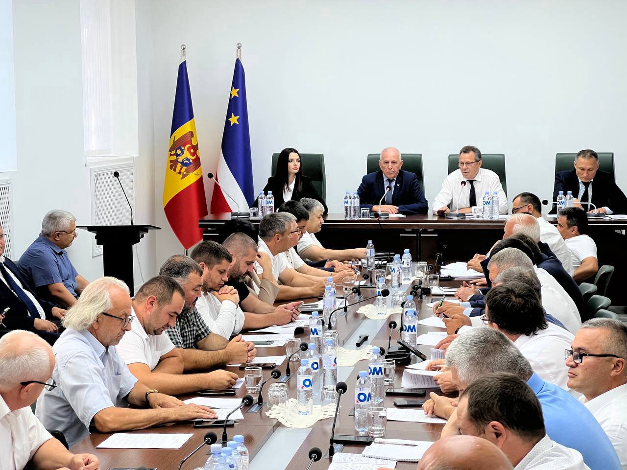 A șaptea tentativă a eșuat. Adunarea Populară de la Comrat amână din nou alegerea noului Comitet Executiv la cererea Evgheniei Guțul