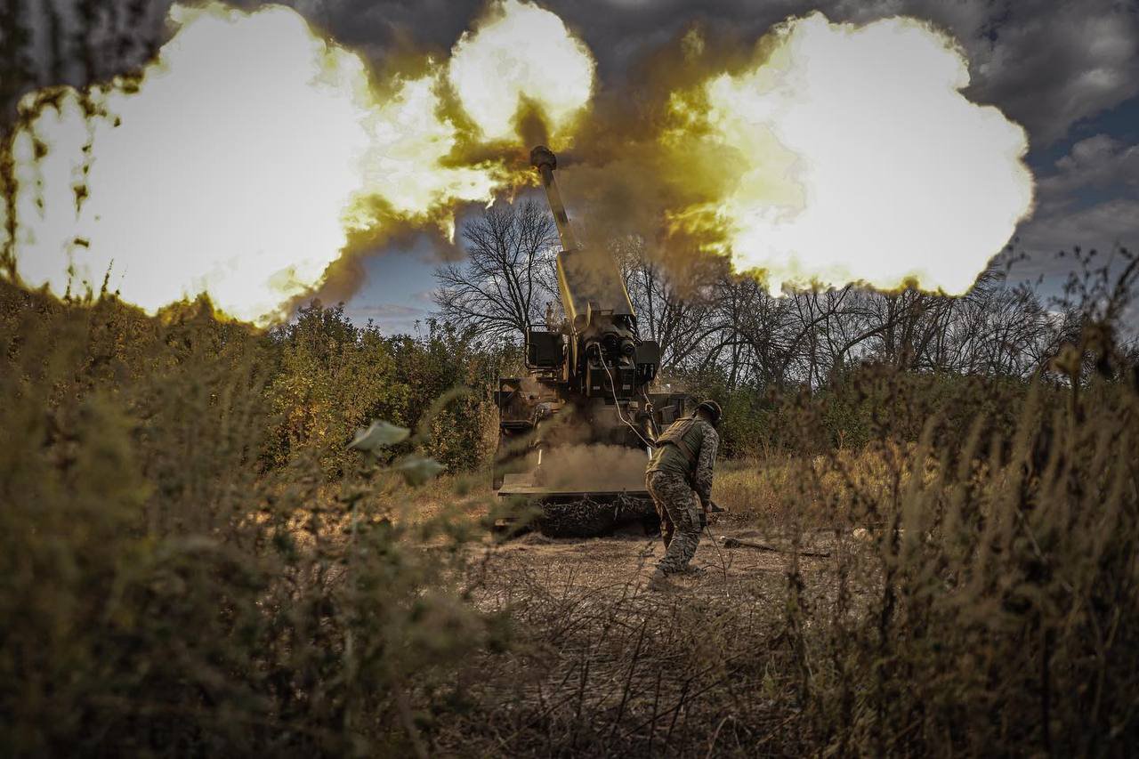 ACTUAL // Război în Ucraina: Rusia atacă masiv infrastructura energetică. Totodată, Armata ucraineană lovește un depozit de arme din Crimeea