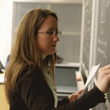 Sporurile lunare pentru cadrele universitare cresc până la 4.500 lei. Măsura, aplicată din septembrie 2025