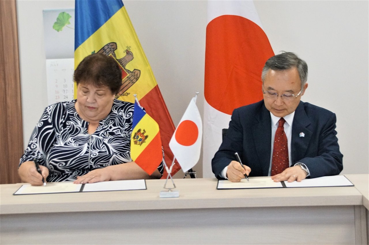 Aproape 580 de elevi și 65 de profesori din Rezina vor beneficia de condiții mai bune de studii. Japonia oferă un grant de peste 170 mii dolari