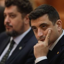 „A fost voința poporului român”. Simion își recunoaște înfrângerea la alegerile prezidențiale din România, la câteva ore după ce s-a declarat învingător (VIDEO)
