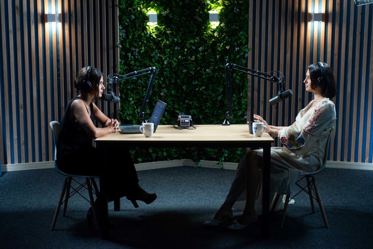 VB Talks | Podcast by Victoriabank | Dana Ciobanu & Valentina Nafornița: „Știu că toate lucrurile se întâmplă în momentul în care trebuie să se întâmple” (VIDEO)