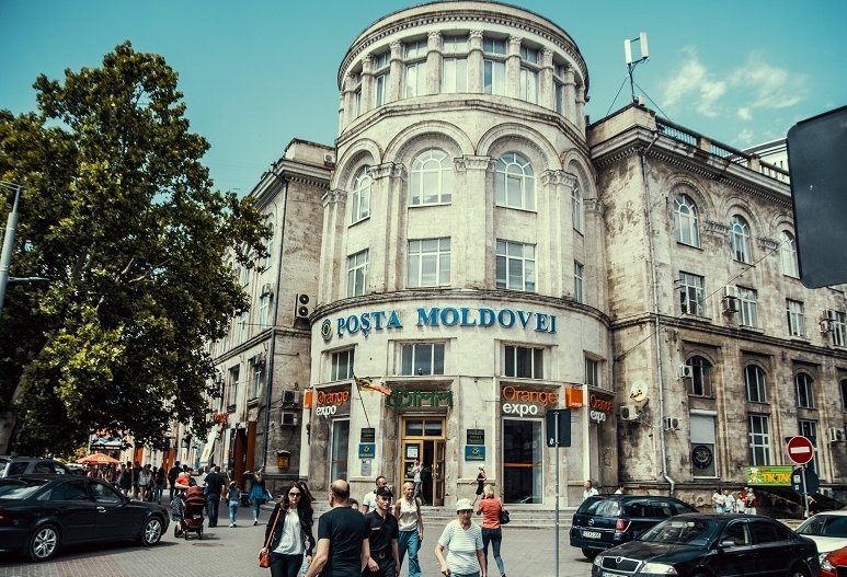 Crește tariful serviciilor oferite de Poșta Moldovei cu circa 21% - de la cauză la efect