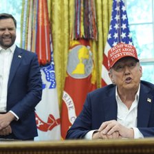 Trump: decizie în două săptămâni privind sancțiunile împotriva Rusiei