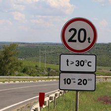 Autovehiculele de peste 20 de tone, restricționate în capitală, pe timp de caniculă
