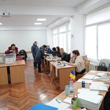 Prezidențiale România: Prezență record la secțiile de votare din străinătate. Peste 700 de mii de români au votat până la ora 21.00