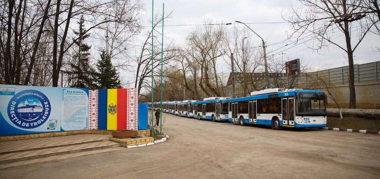 Străzile din Bălți vor fi circulate de troleibuze noi, vor fi mai bine iluminate și sigure pe timp de noapte 
