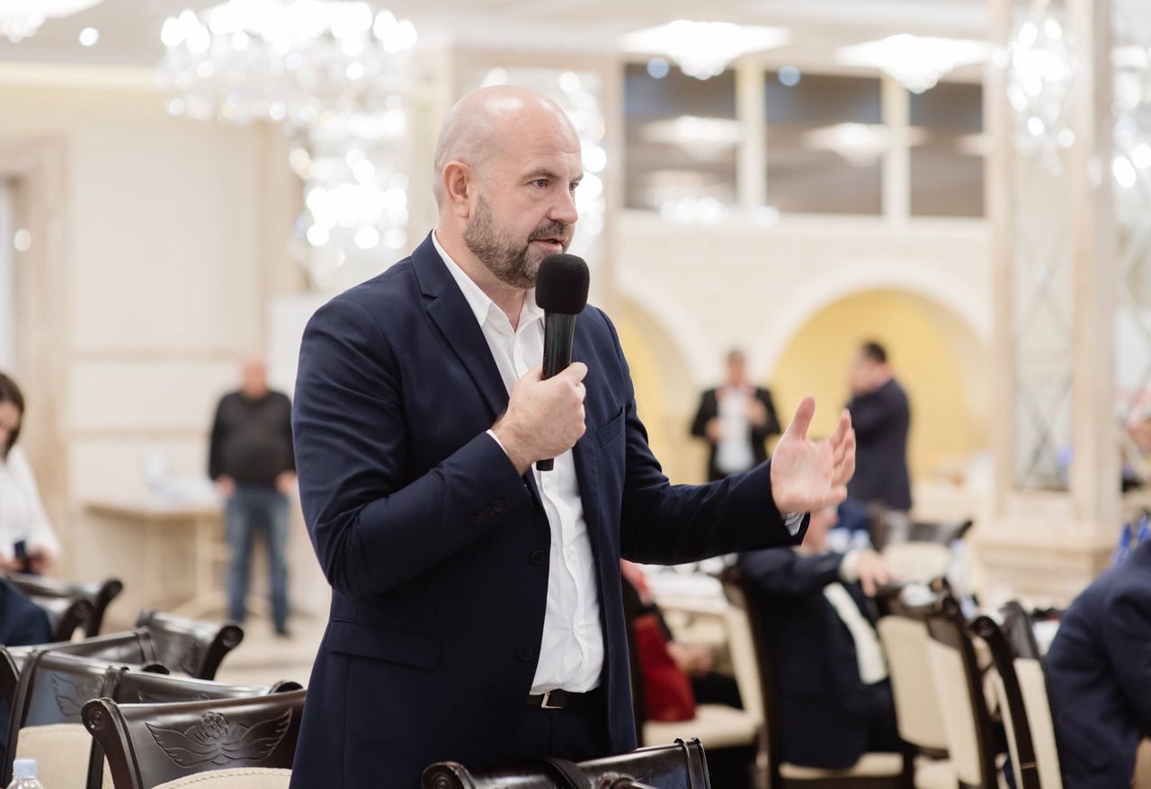  Șeful de la Infrastructură admite că ar putea fi pe listele PAS la alegerile parlamentare