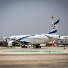 Pelerinii evrei vin în curse organizate? 11 aeronave vor ateriza la Chișinău din Tel Aviv în următoarele ore. Ce spun reprezentanții Aeroportului