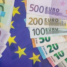 Moldova, printre țările cu cele mai mici salarii minime din Europa (INFOGRAFIC)
