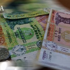 De ce s-a „umblat” la buget, cine va beneficia de alocări suplimentare și de unde s-au găsit bani? Executivul a aprobat modificări la Legea bugetului de stat 

