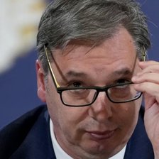 Serbia: Președintele și-a cerut scuze, după ce a jignit un jurnalist