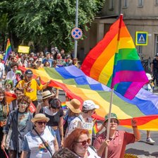 Centrul GDM dezminte falsul că ar fi solicitat mobilizarea elevilor la marșul Moldova Pride: „Vin doar cei care își doresc să vină”