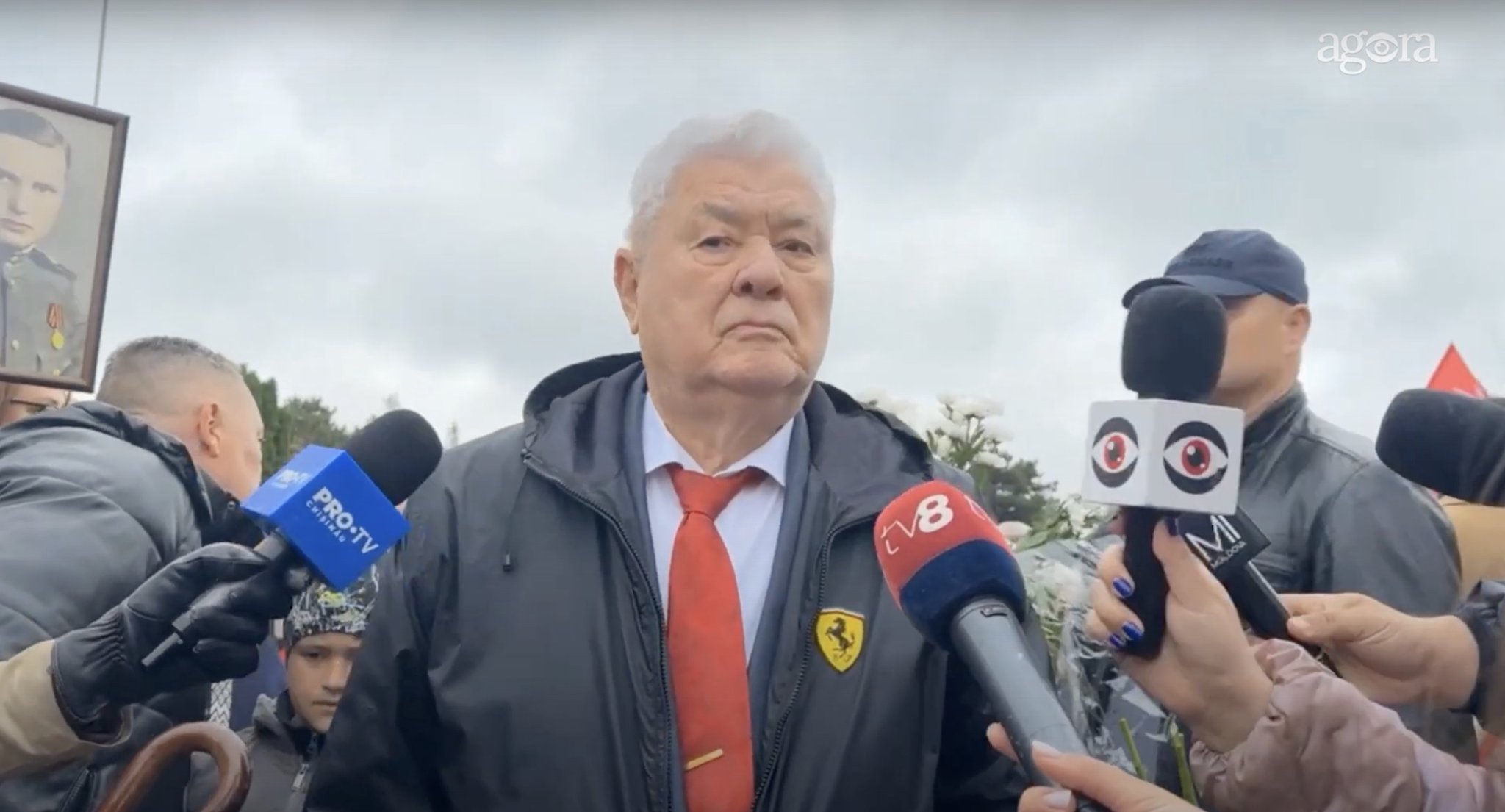 „Nu pune întrebări” și „du-te, fa, de aișea”. Răspunsurile Lui Voronin pentru presă (FOCUS)